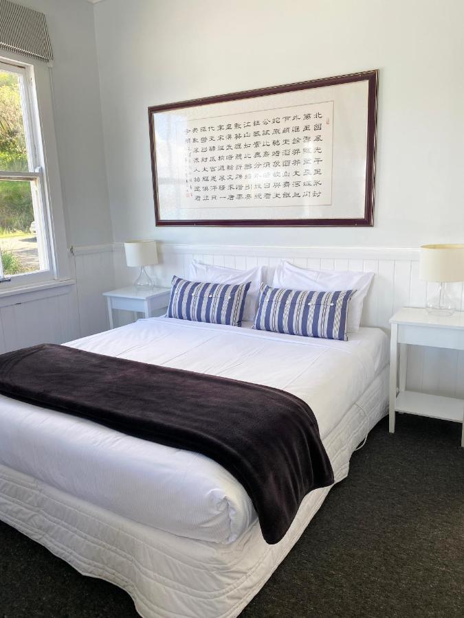 Mangonui Waterfront Apartments Boutique Hotel Extérieur photo