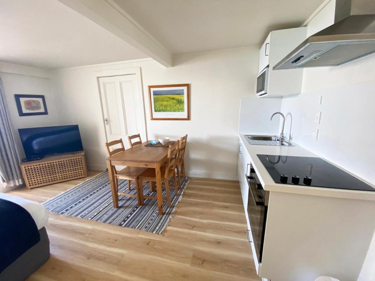 Mangonui Waterfront Apartments Boutique Hotel Extérieur photo
