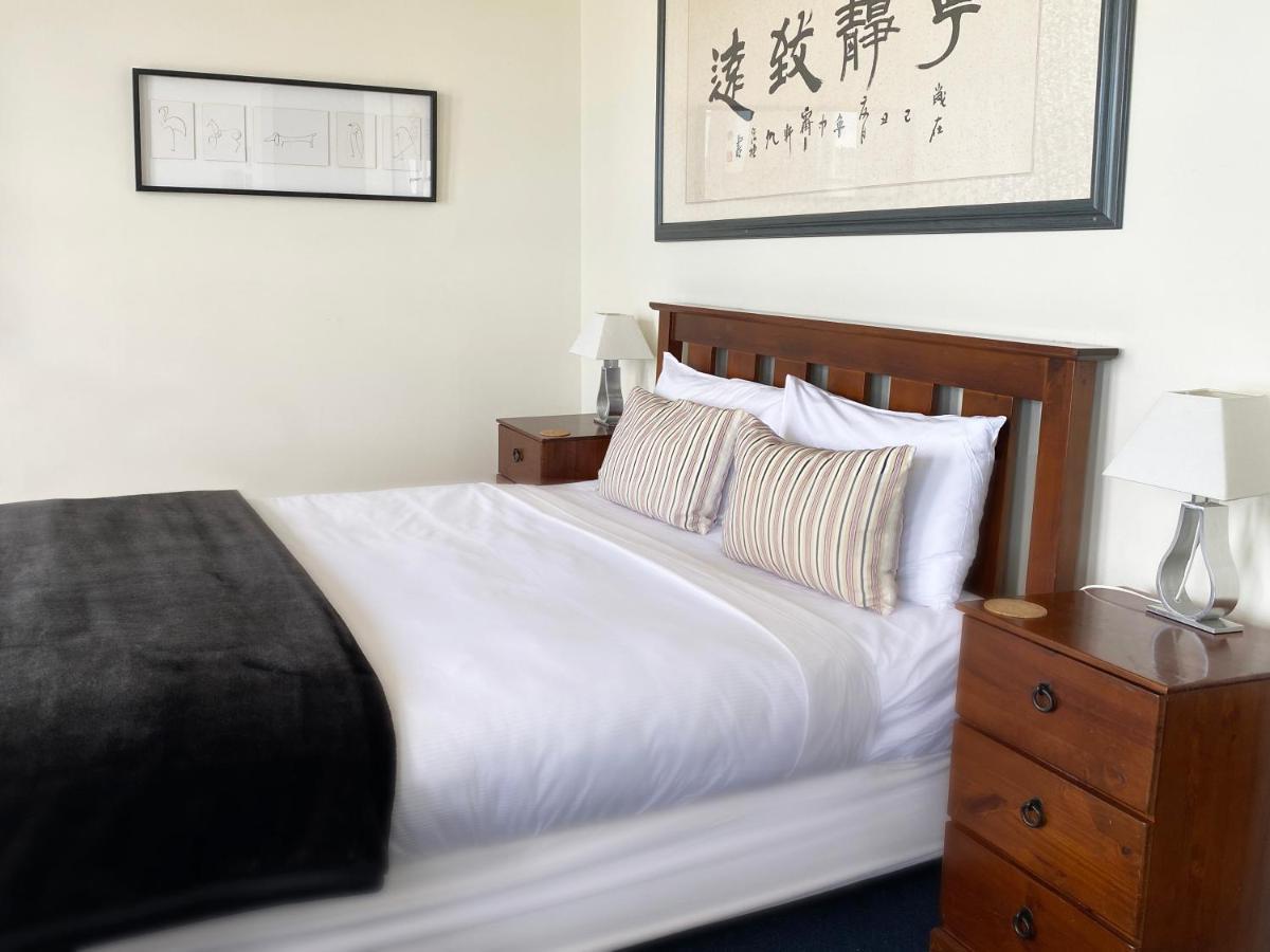Mangonui Waterfront Apartments Boutique Hotel Extérieur photo