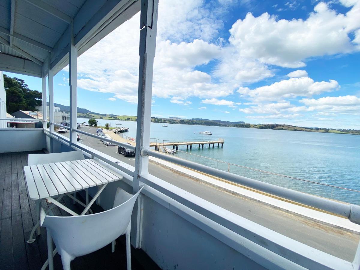 Mangonui Waterfront Apartments Boutique Hotel Extérieur photo