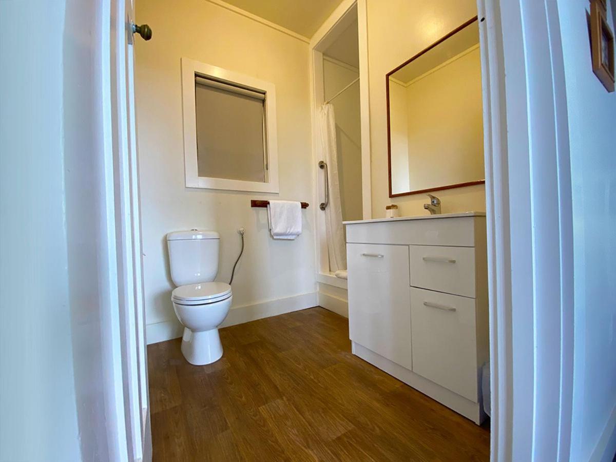 Mangonui Waterfront Apartments Boutique Hotel Extérieur photo