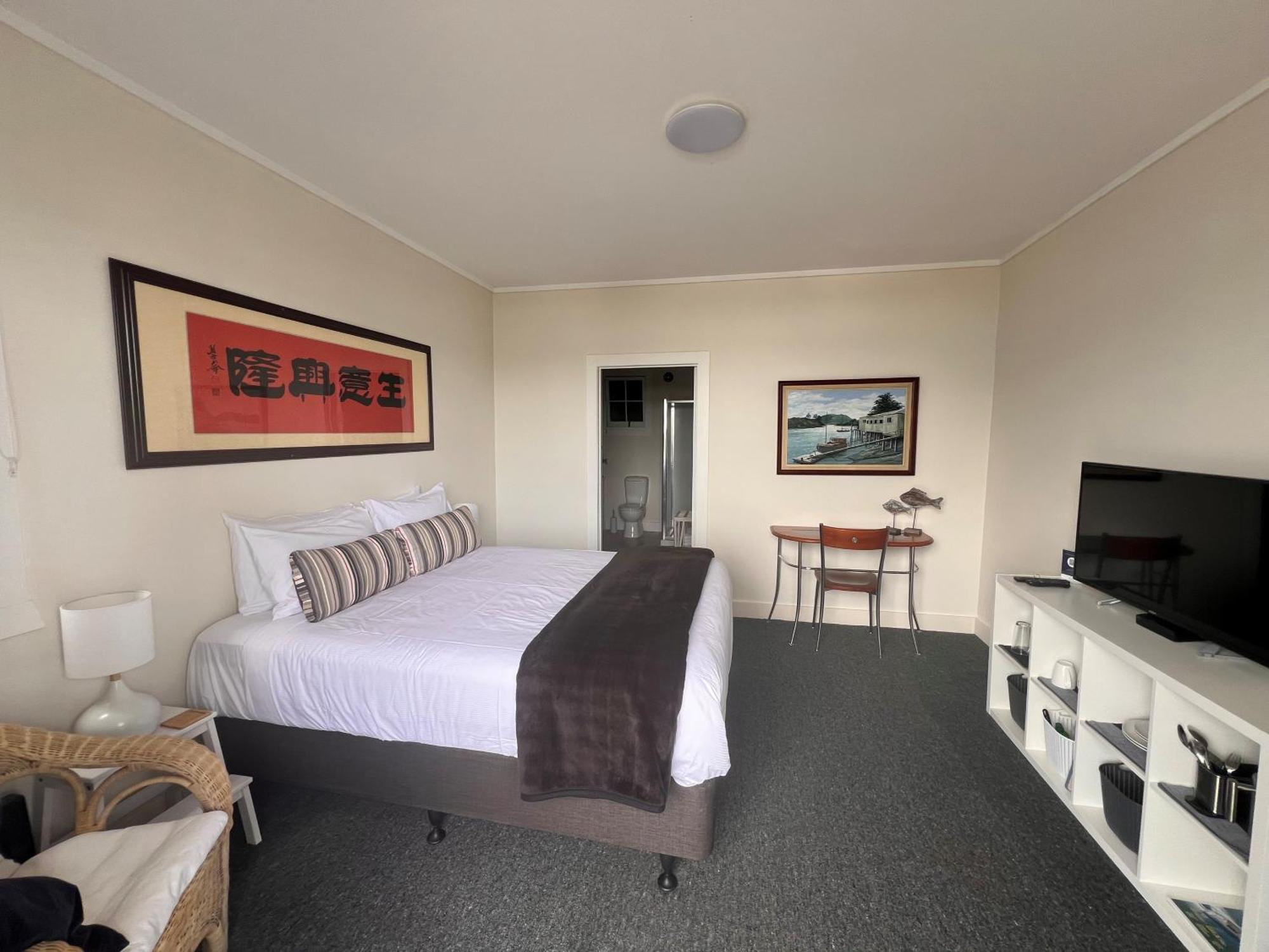 Mangonui Waterfront Apartments Boutique Hotel Extérieur photo
