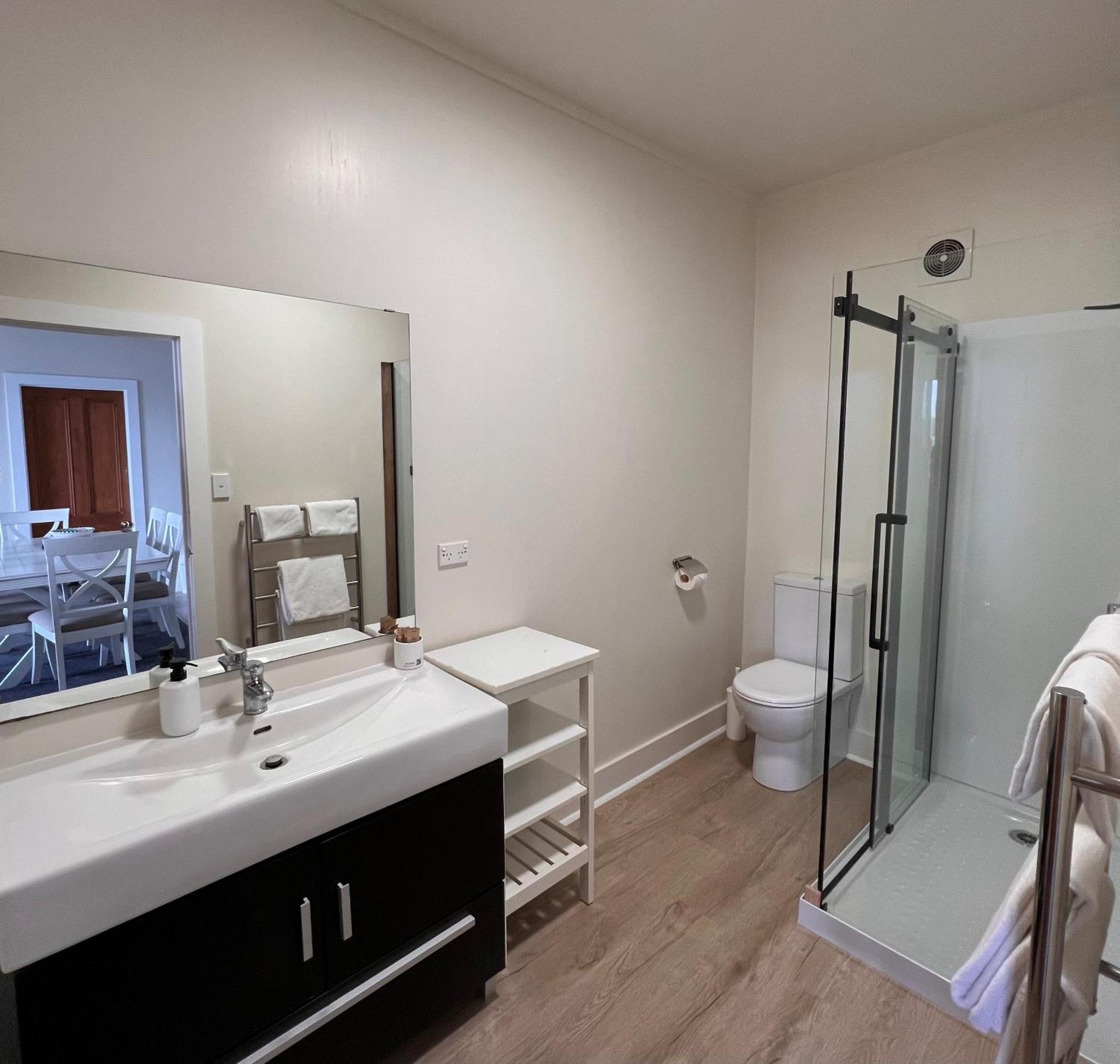 Mangonui Waterfront Apartments Boutique Hotel Extérieur photo
