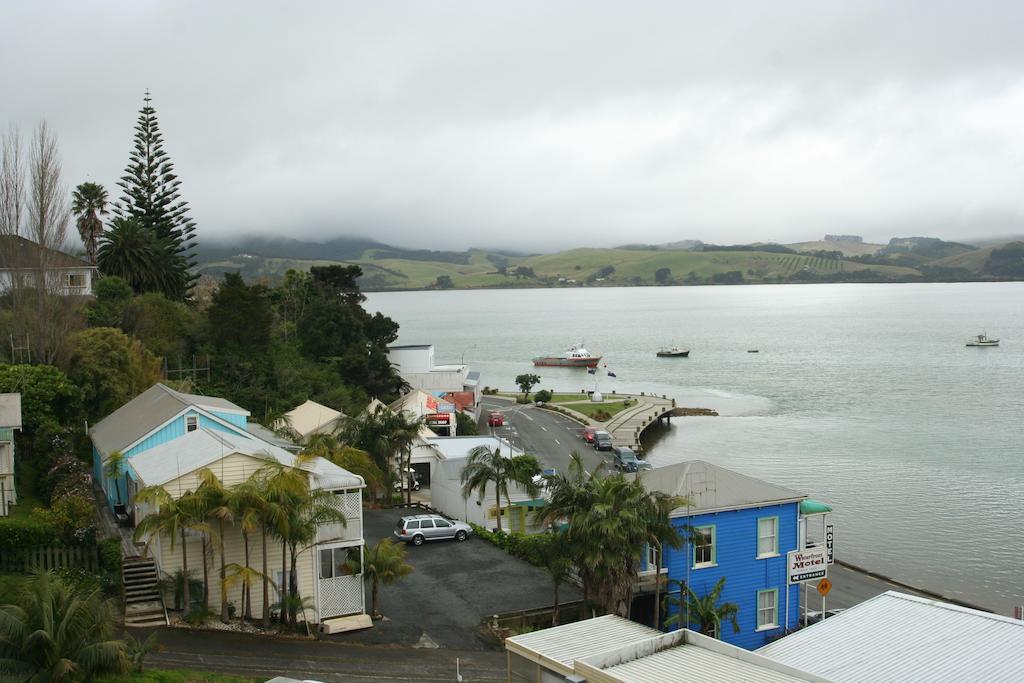 Mangonui Waterfront Apartments Boutique Hotel Extérieur photo