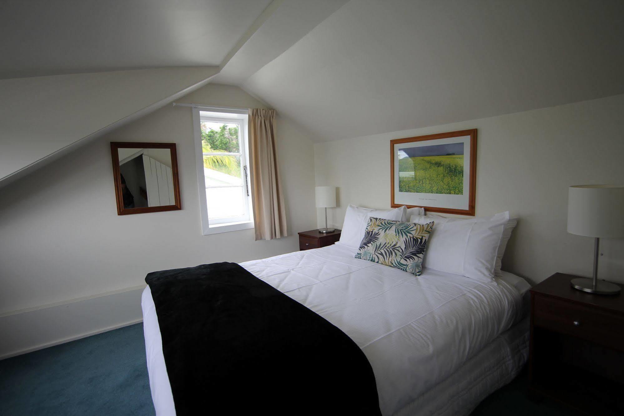 Mangonui Waterfront Apartments Boutique Hotel Extérieur photo