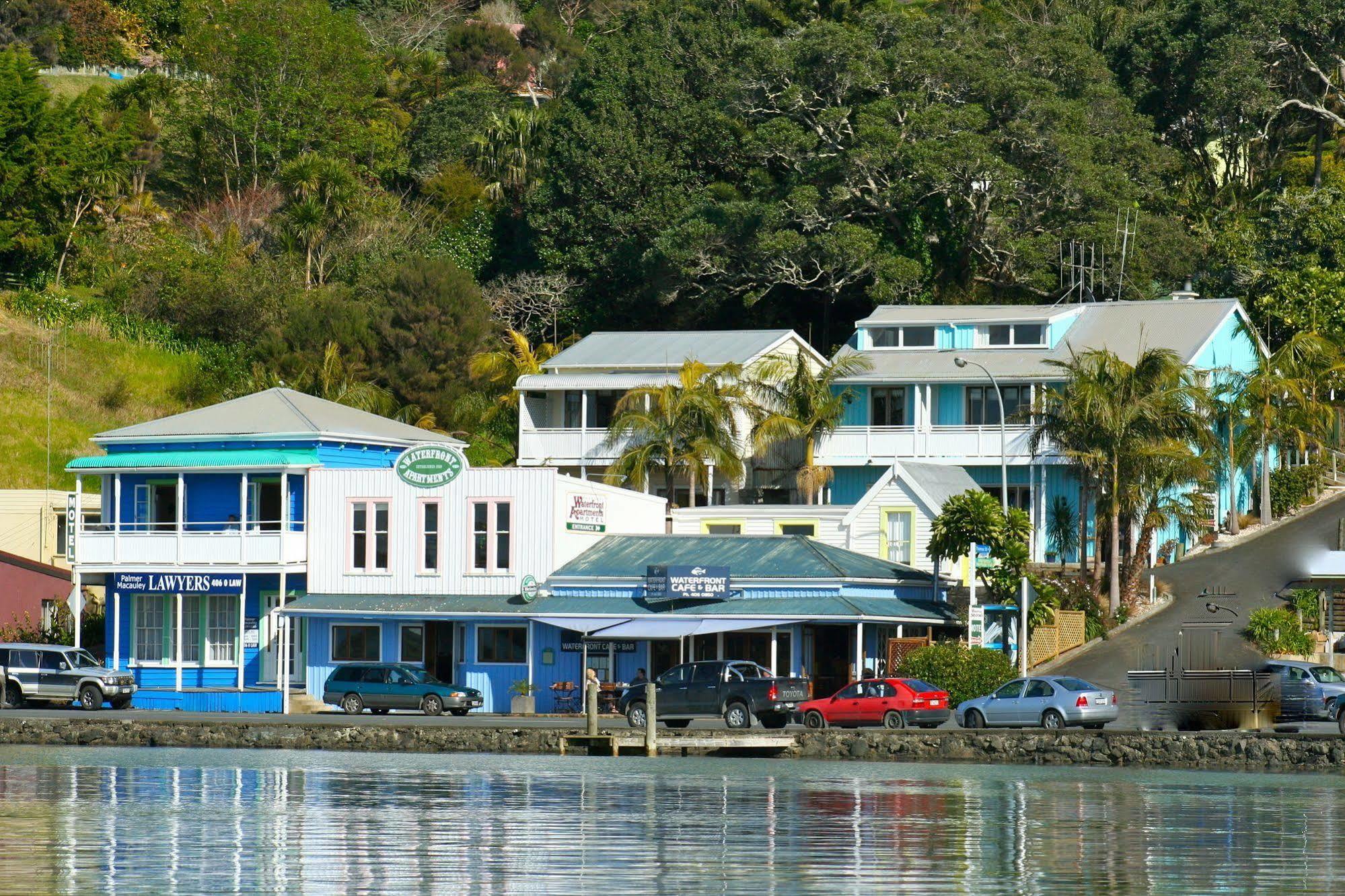 Mangonui Waterfront Apartments Boutique Hotel Extérieur photo
